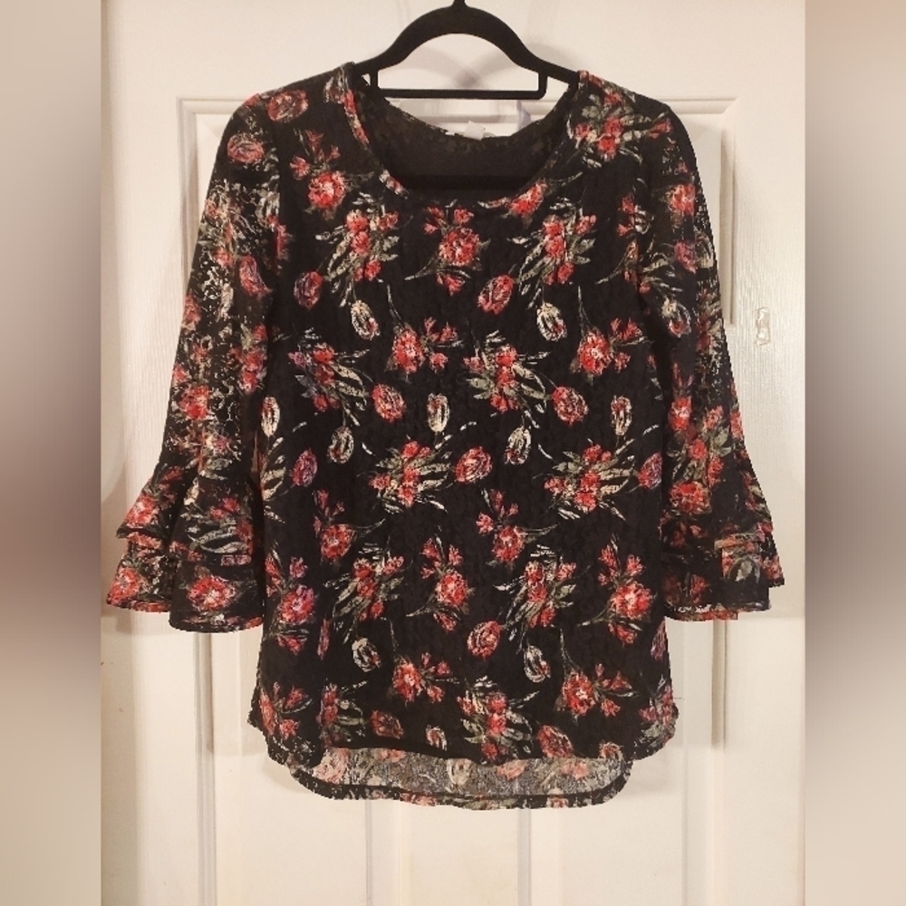 Cato EST. 1946 Floral Lace Blouse with Bell Sleeves S